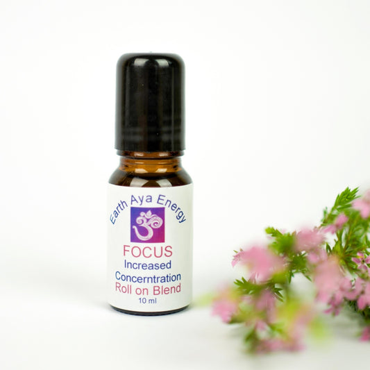 FOCUS Essential Oil Roll-On – Natural Mental Clarity and Concentration Boost with Crystals and Reiki