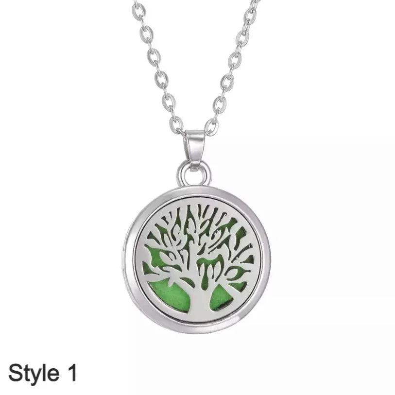 Modern Geometric Tree of Life Aromatherapy Diffuser Necklace – A contemporary Tree of Life design with an artistic pattern.